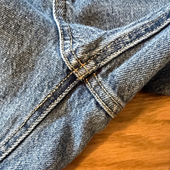 Old Navy Extra High Rise Wide Leg Jeans - Picture 7 of 9